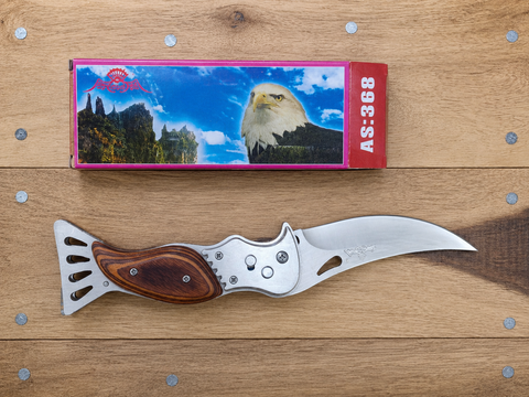 Premium Folding Hawk Knife